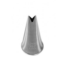 Loyal No 352 Leaf Icing Tip