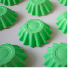 Pastel Green Bloom Baking Cups 24pk